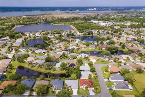 View/Area - 705 Captains Dr, Saint Augustine, FL 32080 photo 4 of 11