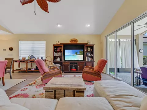 909 Hazeltine Ct, Saint Augustine, FL 32092 photo 8