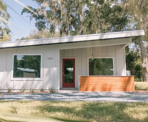 Exterior - 82 Chapin St, Saint Augustine, FL 32084 photo 6 of 9