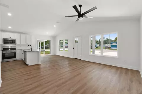 Living - 2948 N 7th St, Saint Augustine, FL 32084 photo 2 of 5