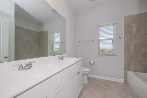 Bath - 92 Half Moon Dr, Saint Augustine, FL 32080 photo 3 of 4