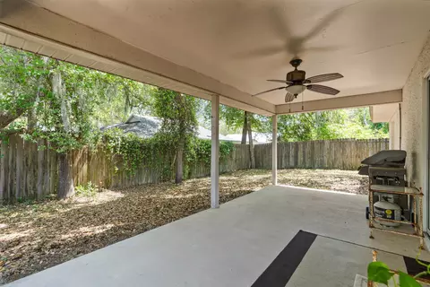 Exterior - 5230 Shore Dr, Saint Augustine, FL 32086 photo 2 of 5