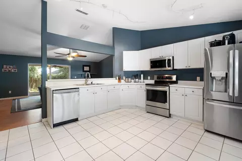 Kitchen - 5230 Shore Dr, Saint Augustine, FL 32086 photo 2 of 2