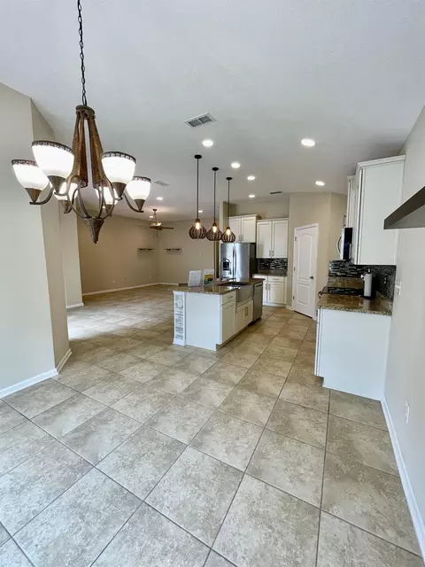 Kitchen - 165 Pullman Cir, Saint Augustine, FL 32084 photo 2 of 2