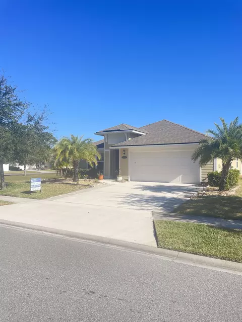 Exterior - 165 Pullman Cir, Saint Augustine, FL 32084 photo 2 of 18