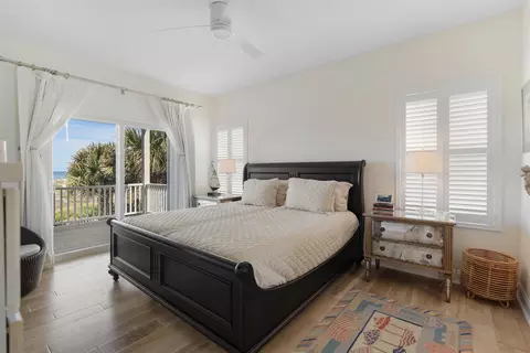 Bedroom - 2 2nd Ln, Saint Augustine, FL 32080 photo 2 of 7