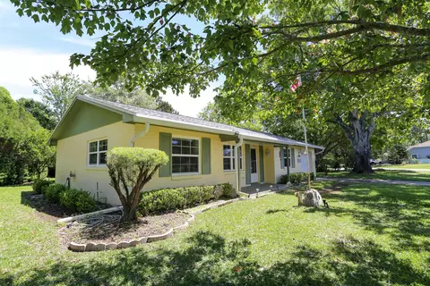 Exterior - 430 Gloria St, Saint Augustine, FL 32086 photo 8 of 14