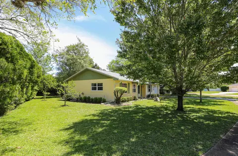 Exterior - 430 Gloria St, Saint Augustine, FL 32086 photo 7 of 14