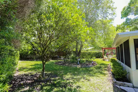 Exterior - 430 Gloria St, Saint Augustine, FL 32086 photo 9 of 14