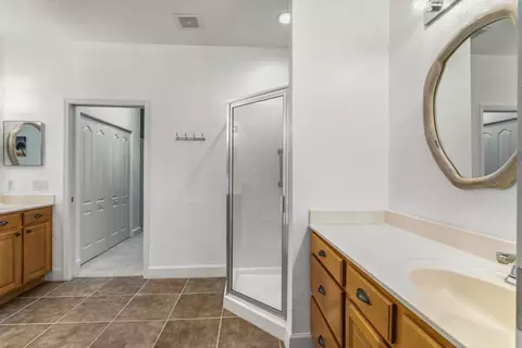 Bath - 651 Shores Blvd, Saint Augustine, FL 32086 photo 3 of 5