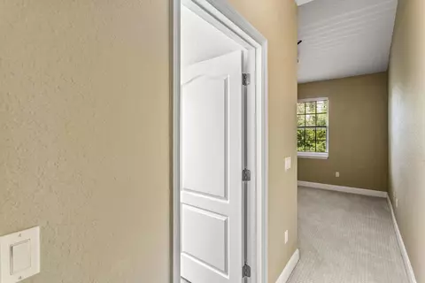 Entry Way - 651 Shores Blvd, Saint Augustine, FL 32086 photo 3 of 3