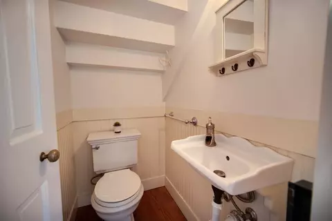 Bath - 56 Marine St, Saint Augustine, FL 32084 photo 1 of 9