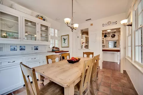 Dining - 56 Marine St, Saint Augustine, FL 32084 photo 2 of 4