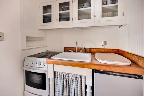 Kitchen - 56 Marine St, Saint Augustine, FL 32084 photo 7 of 7