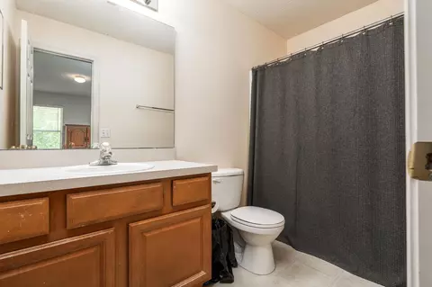 Bath - 871 Scrub Jay Dr, Saint Augustine, FL 32092 photo 3 of 4