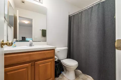 Bath - 871 Scrub Jay Dr, Saint Augustine, FL 32092 photo 4 of 4