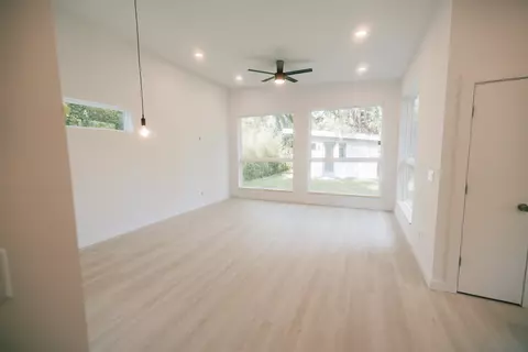 11 Nesmith Ave, Saint Augustine, FL 32084 photo 4