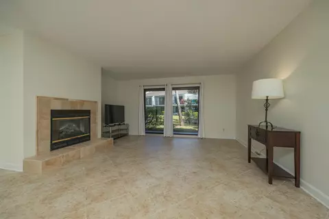 Living - 890 A1a Beach Blvd #72, Saint Augustine, FL 32080 photo 2 of 6