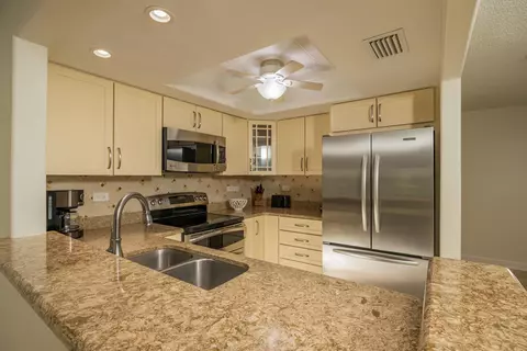 Kitchen - 890 A1a Beach Blvd #72, Saint Augustine, FL 32080 photo 2 of 6