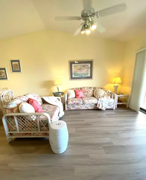 Living - 4250 A1a S UNIT L-35, Saint Augustine, FL 32080 photo 3 of 7