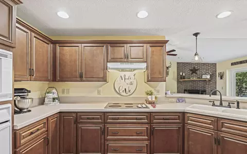 Kitchen - 2380 Deer Run Rd, Saint Augustine, FL 32084 photo 2 of 6