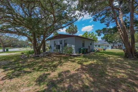 Exterior - 70 Coquina Ave, Saint Augustine, FL 32080 photo 5 of 26