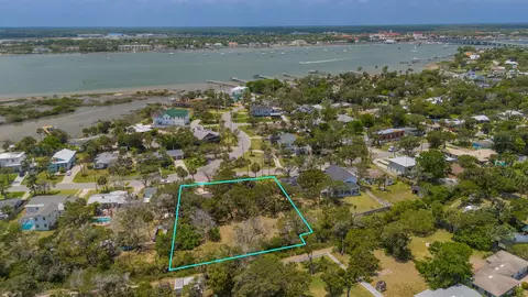 View/Area - 70 Coquina Ave, Saint Augustine, FL 32080 photo 3 of 12