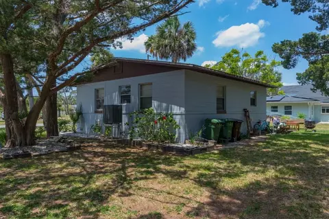 Exterior - 70 Coquina Ave, Saint Augustine, FL 32080 photo 7 of 26