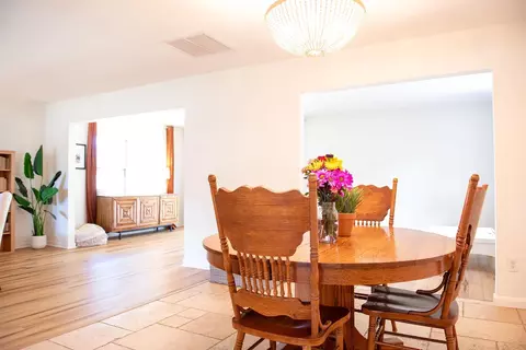 Dining - 1078 San Remo Rd, Saint Augustine, FL 32086 photo 1 of 3