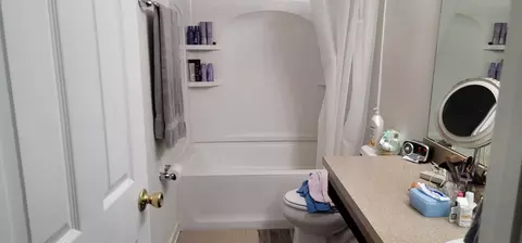 Bath - 537 Cabernet, Saint Augustine, FL 32084 photo 1 of 2