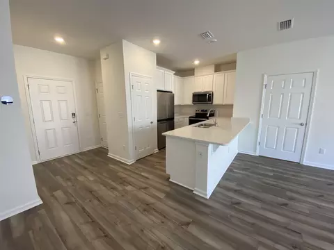86 Pittman Ct, Saint Augustine, FL 32086 photo 3