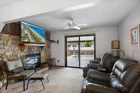 Living - 694 Aleida Dr, Saint Augustine, FL 32086 photo 2 of 2