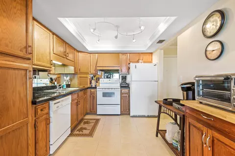 2 E St #8, Saint Augustine, FL 32080 photo 7