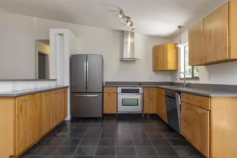 Kitchen - 141 Seminole Rd, Saint Augustine, FL 32086 photo 3 of 6