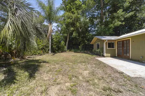 Exterior - 141 Seminole Rd, Saint Augustine, FL 32086 photo 3 of 12
