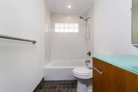 Bath - 141 Seminole Rd, Saint Augustine, FL 32086 photo 5 of 6