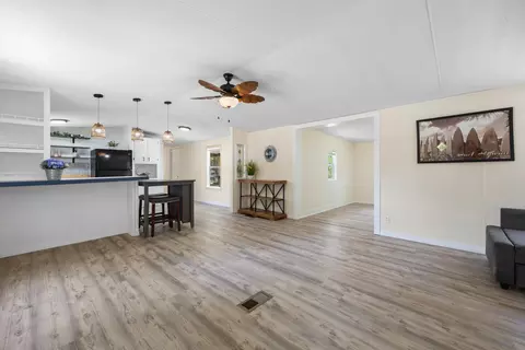 2106 Laurel Dr, Saint Augustine, FL 32084 photo 4