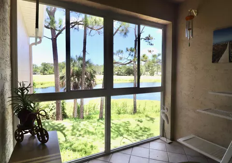 705 Augusta Cir, Saint Augustine, FL 32086 photo 2