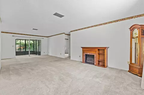 Living - 1067 Espinado Ave, Saint Augustine, FL 32086 photo 1 of 4