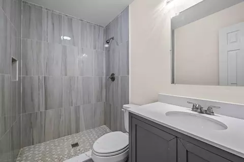Bath - 1120 Puryear St, Saint Augustine, FL 32084 photo 1 of 2