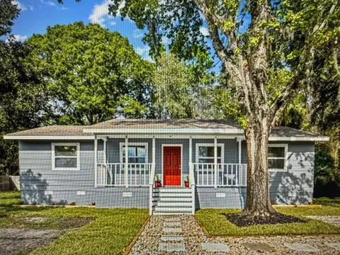 Exterior - 1120 Puryear St, Saint Augustine, FL 32084 photo 2 of 4