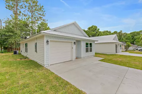 851 W 13th St, Saint Augustine, FL 32084 photo 2