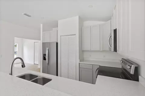 851 W 13th St, Saint Augustine, FL 32084 photo 15