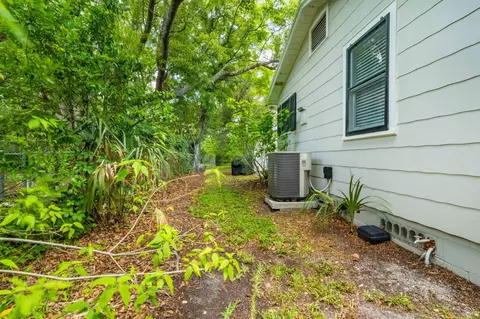 Exterior - 402 Zorayda Ave, Saint Augustine, FL 32080 photo 10 of 21
