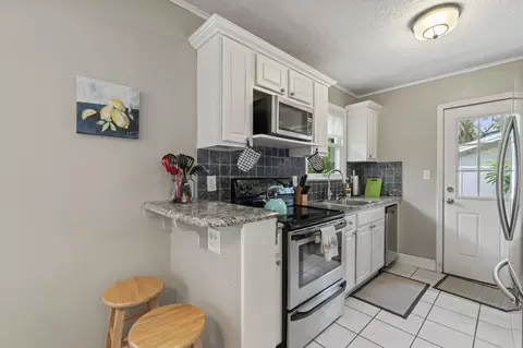 Kitchen - 402 Zorayda Ave, Saint Augustine, FL 32080 photo 1 of 3