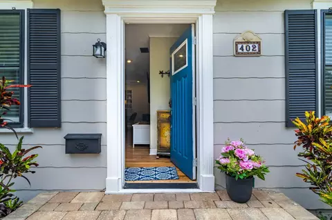 Entry Way - 402 Zorayda Ave, Saint Augustine, FL 32080 photo 1 of 3