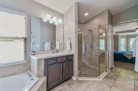 Bath - 502 Old Hickory Forest Rd, Saint Augustine, FL 32084 photo 1 of 10