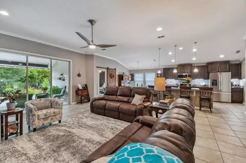 Living - 502 Old Hickory Forest Rd, Saint Augustine, FL 32084 photo 2 of 2