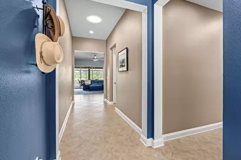 Entry Way - 30 Montiano Cir, Saint Augustine, FL 32084 photo 2 of 3