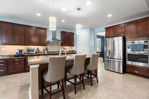 Kitchen - 30 Montiano Cir, Saint Augustine, FL 32084 photo 2 of 3